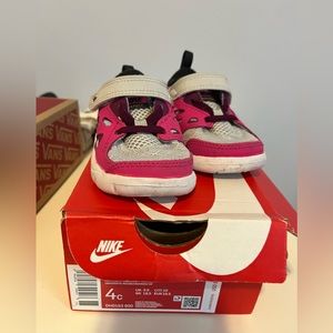 Baby Nike 4c with box